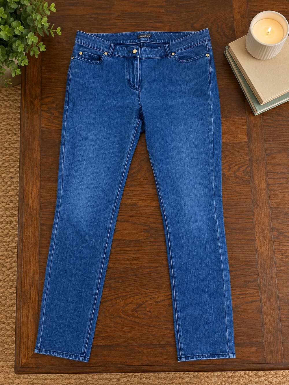 J.McLaughlin Lexi Mid-Rise Straight Leg Jeans in Dark Wash - Picture 2 of 9